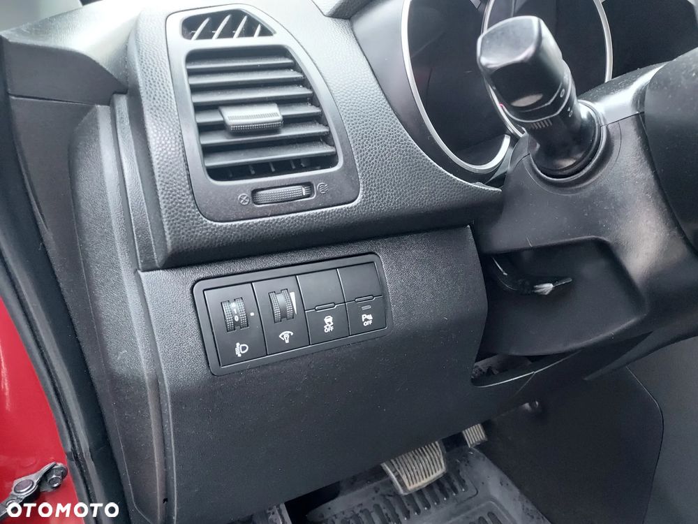Kia Venga 1.6 L - 7