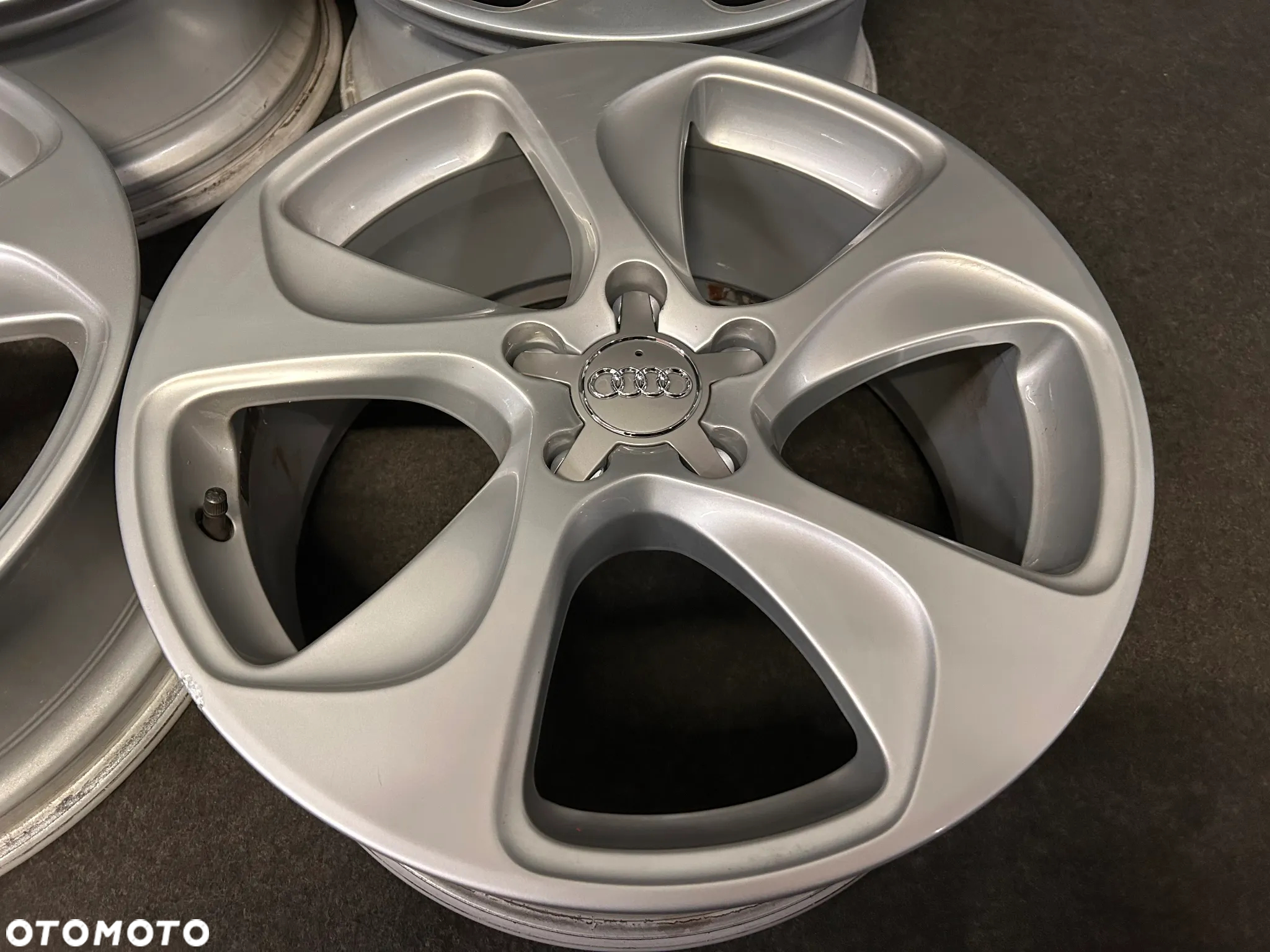 Alufelgi Audi A3 8V0, 8P0, 8Y0 18 cali 5x112 4szt. - 15