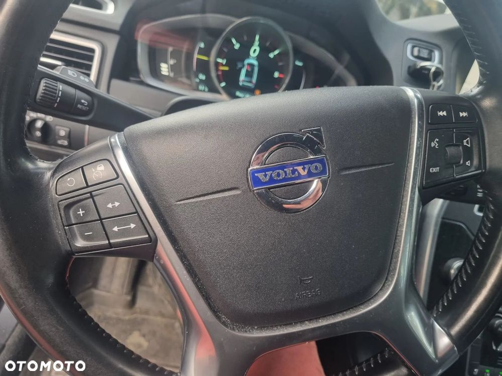 Volvo XC 70 D4 Geartronic Summum - 18