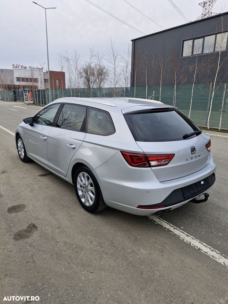 Seat Leon 2.0 TDI DPF Start&Stop DSG FR - 4