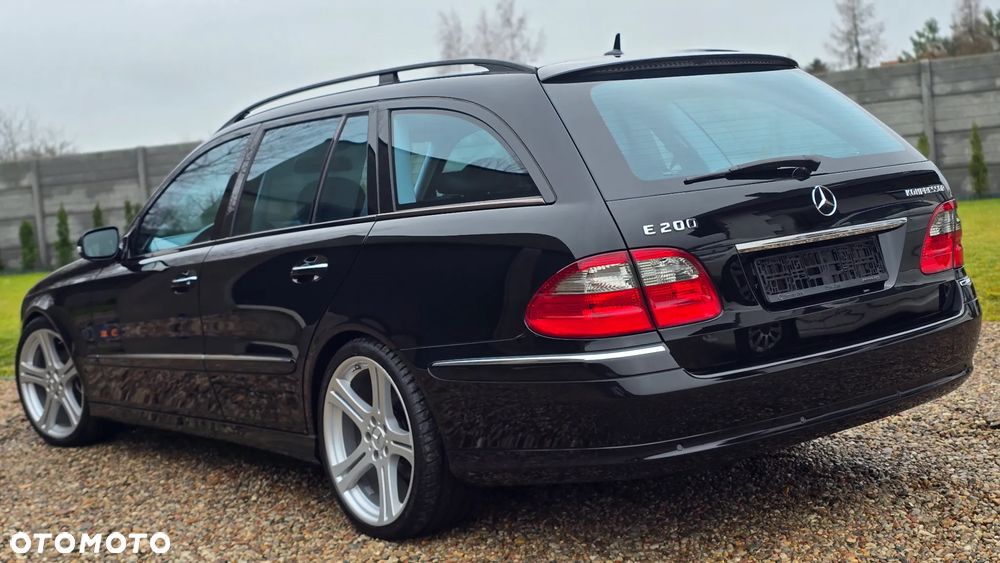 Mercedes-Benz Klasa E - 15