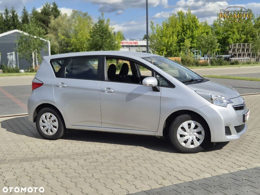 Toyota Verso S - 5