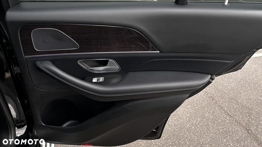 Mercedes-Benz GLE - 28