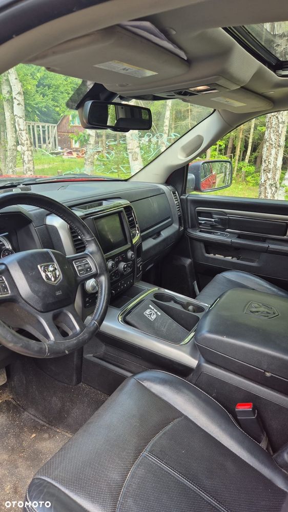 Dodge RAM 5.7 4x4 - 9