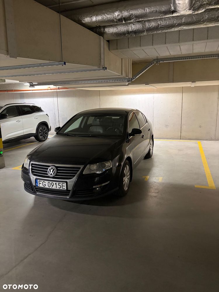 Volkswagen Passat 2.0 TDI Highline - 3