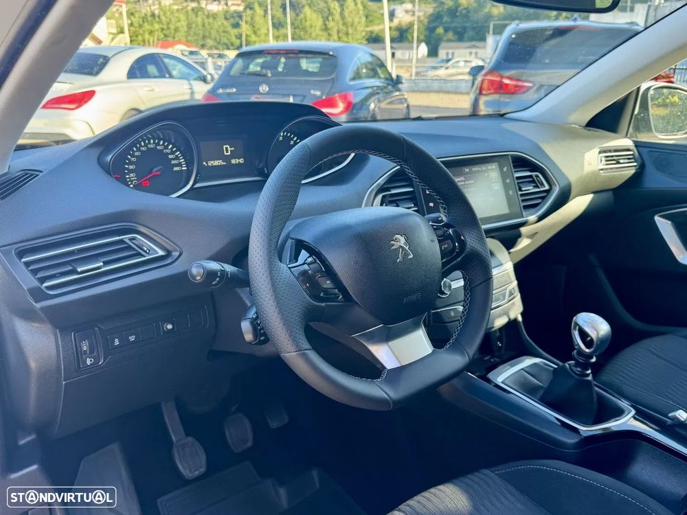 Peugeot 308 1.6 BlueHDi Allure - 6