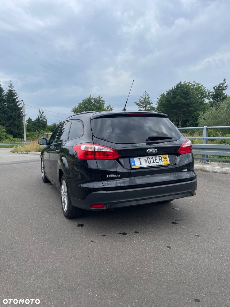 Ford Focus - 8