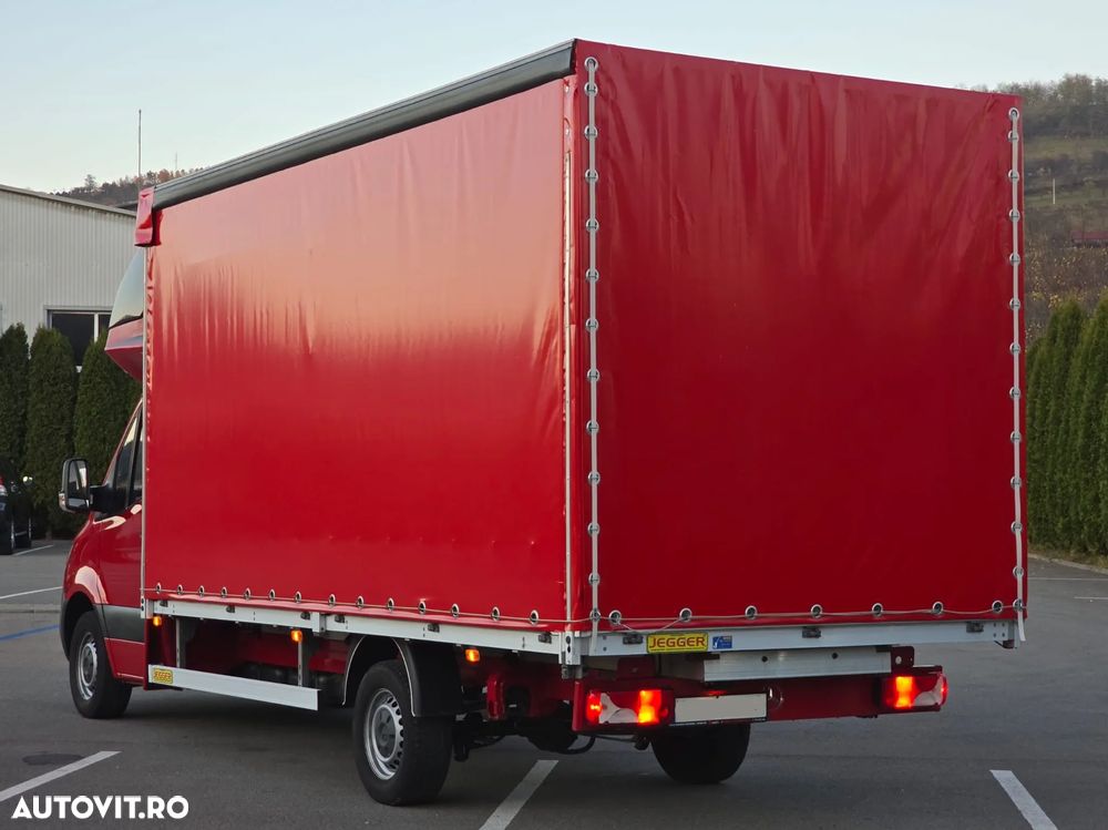 Mercedes-Benz Sprinter - 3