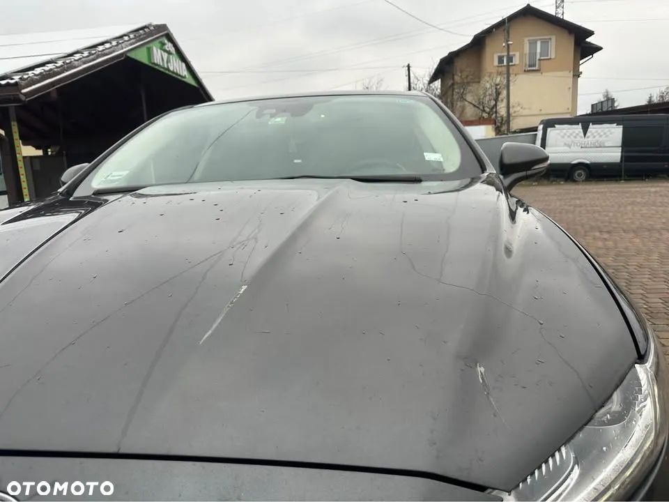 Ford Mondeo 2.0 TDCi Titanium PowerShift - 12