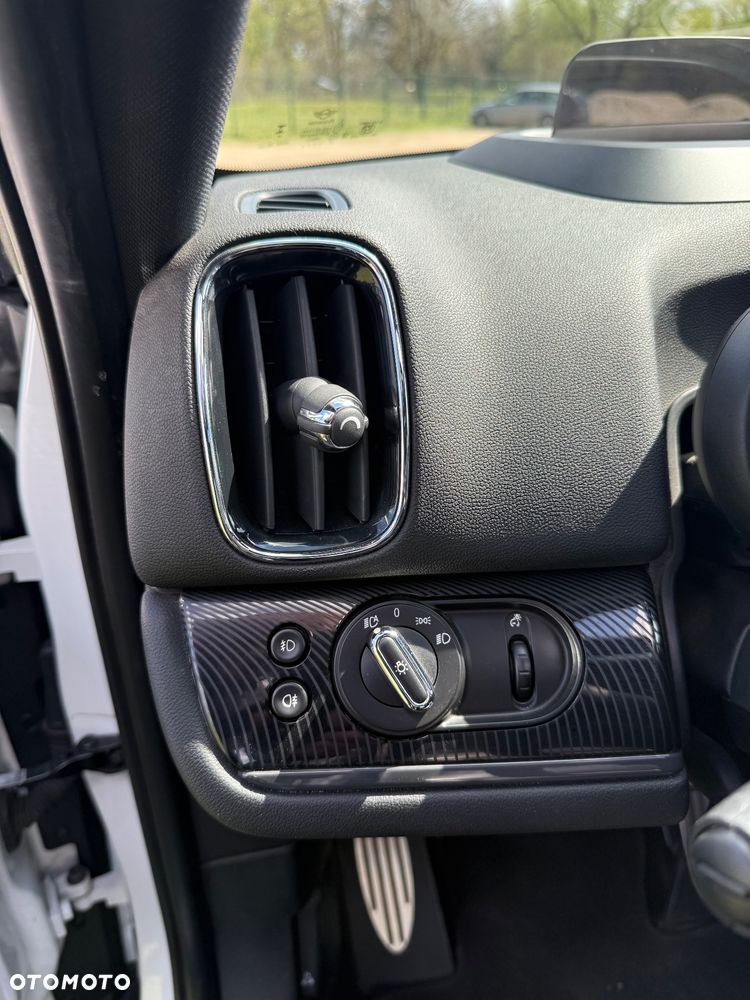 MINI Countryman Cooper SD ALL4 sport - 32