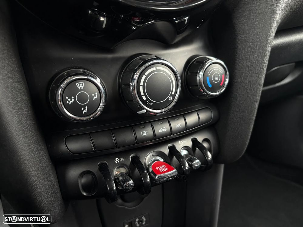 MINI 5 Portas One D - 15