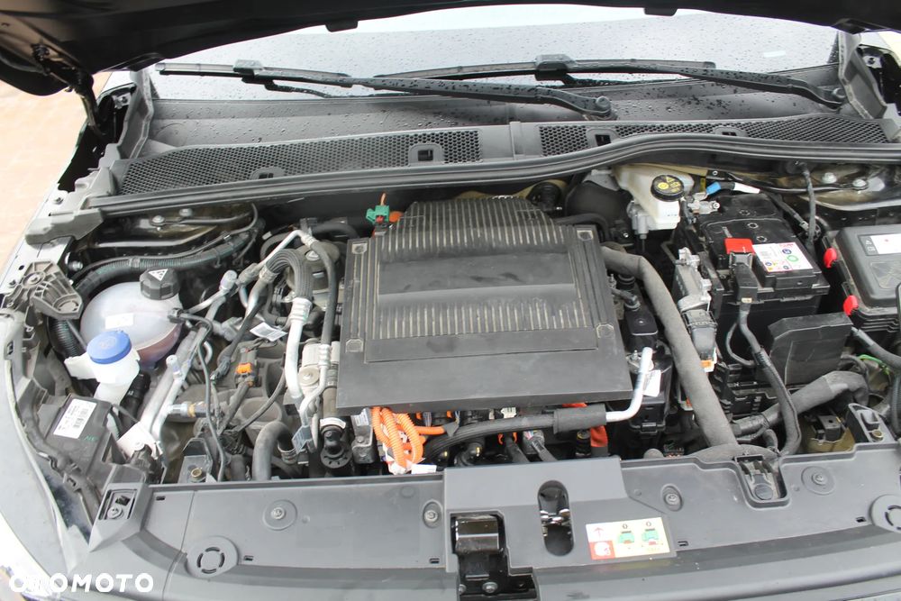 Peugeot 208 Elektromotor 136 E-Style - 13