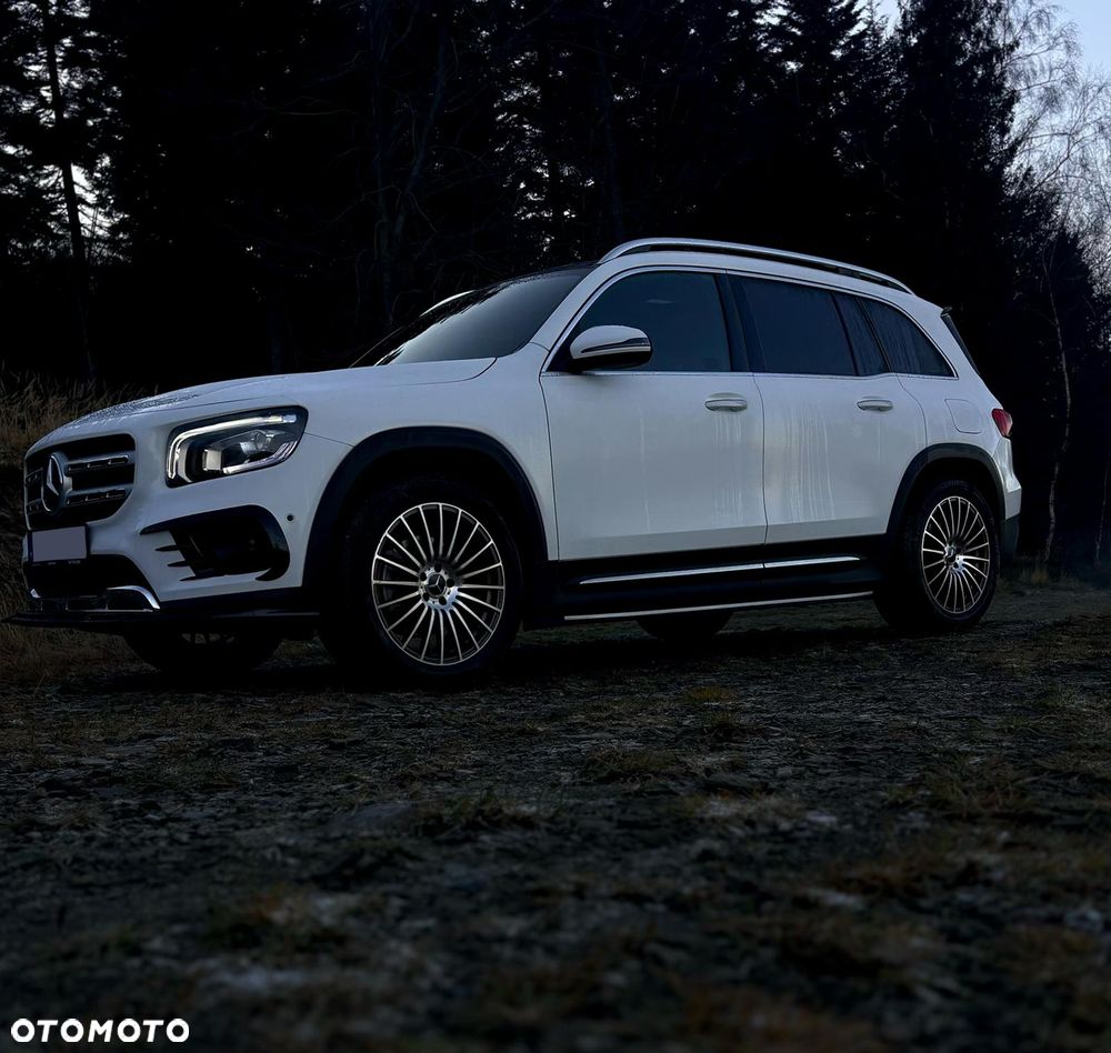 Mercedes-Benz GLB 250 4Matic 8G-DCT Progressive - 9