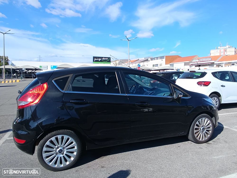 Ford Fiesta - 3