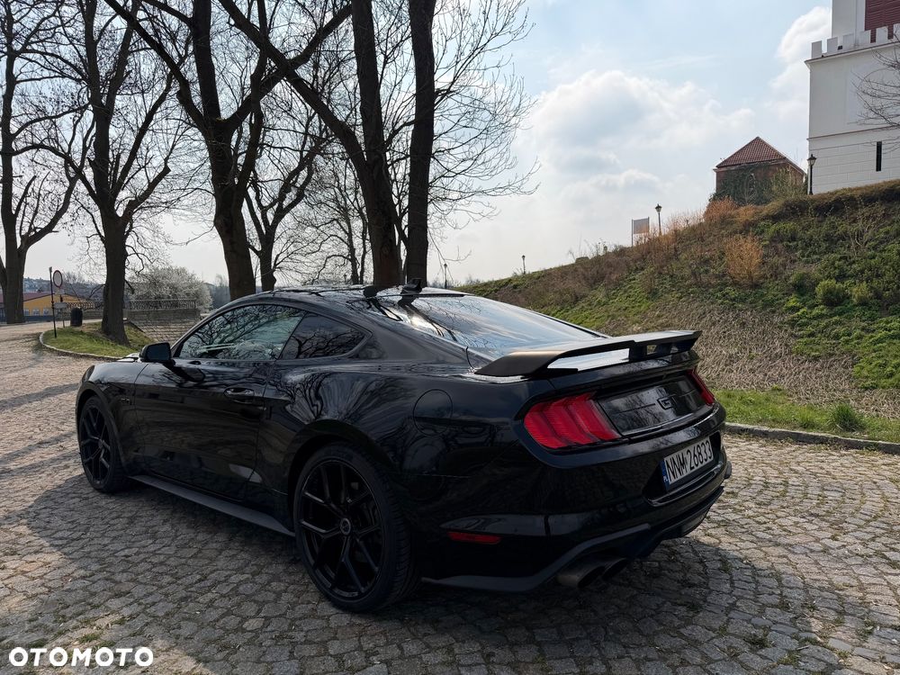 Ford Mustang 5.0 V8 GT - 8