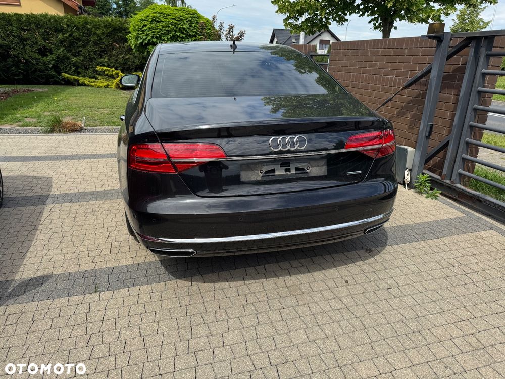 Audi A8 - 15