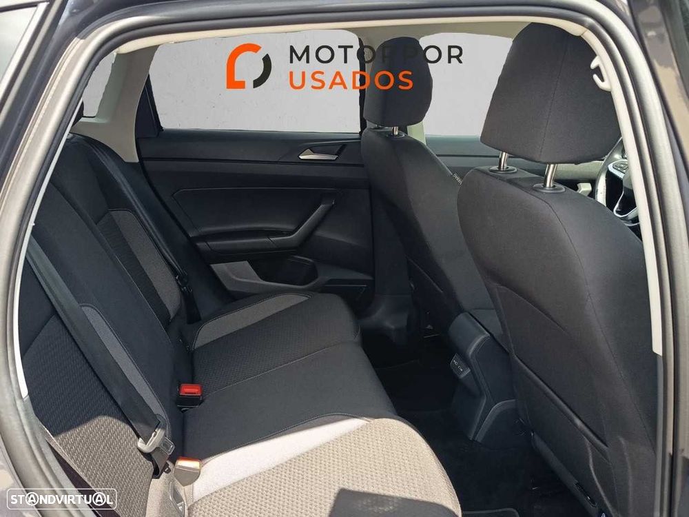 VW Taigo 1.0 TSI - 10