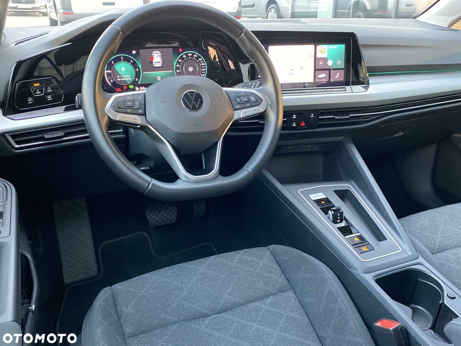 Volkswagen Golf - 14