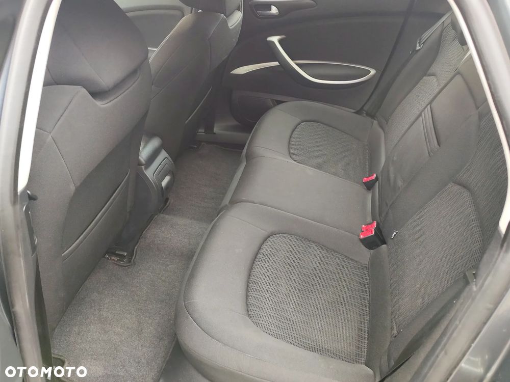 Citroën C5 2.0 HDi Dynamique - 21