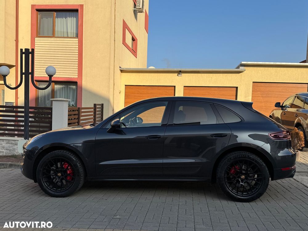 Porsche Macan GTS PDK - 3