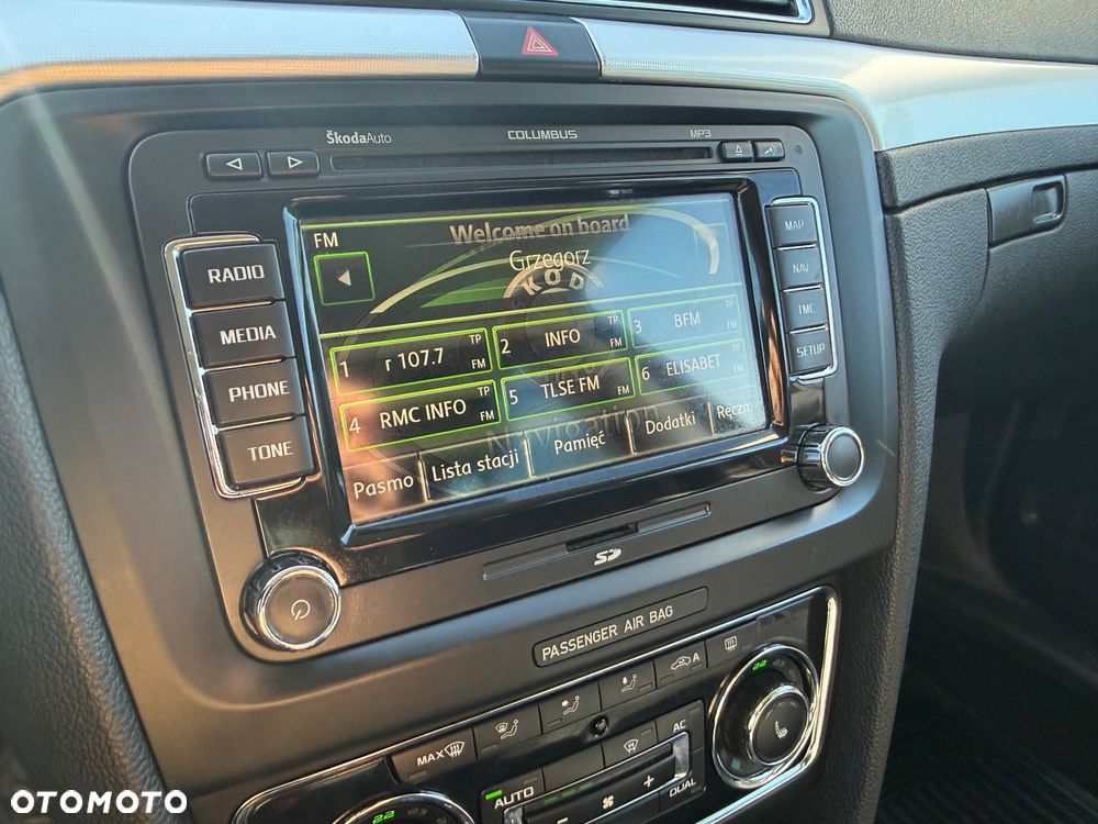 Skoda Superb 2.0 TDI L&K DSG - 15