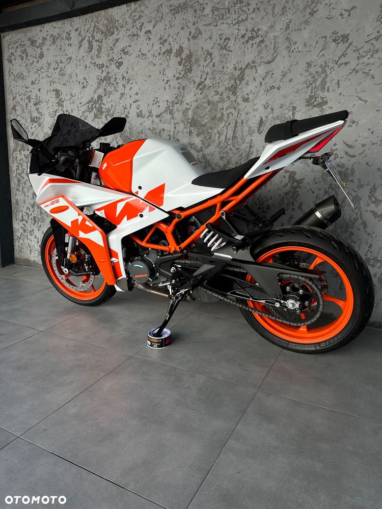 KTM RC 125 - 6