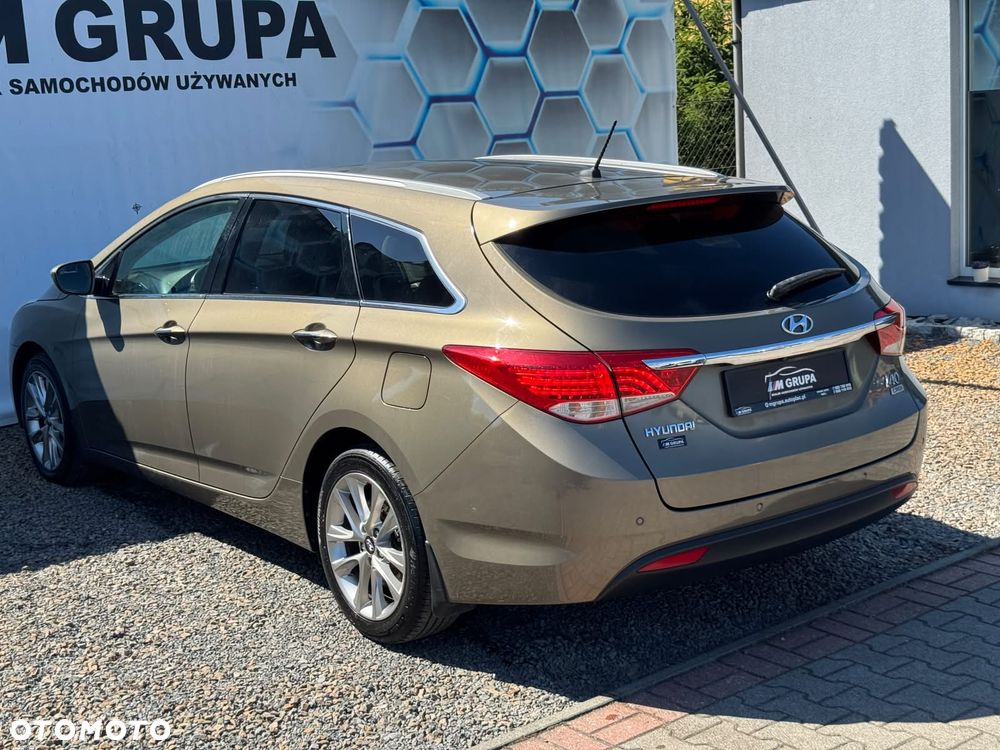 Hyundai i40 1.7 CRDi Comfort + - 10
