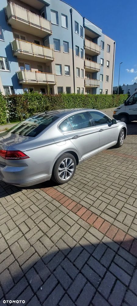 Volkswagen Passat 1.8 TSI BMT Comfortline - 2