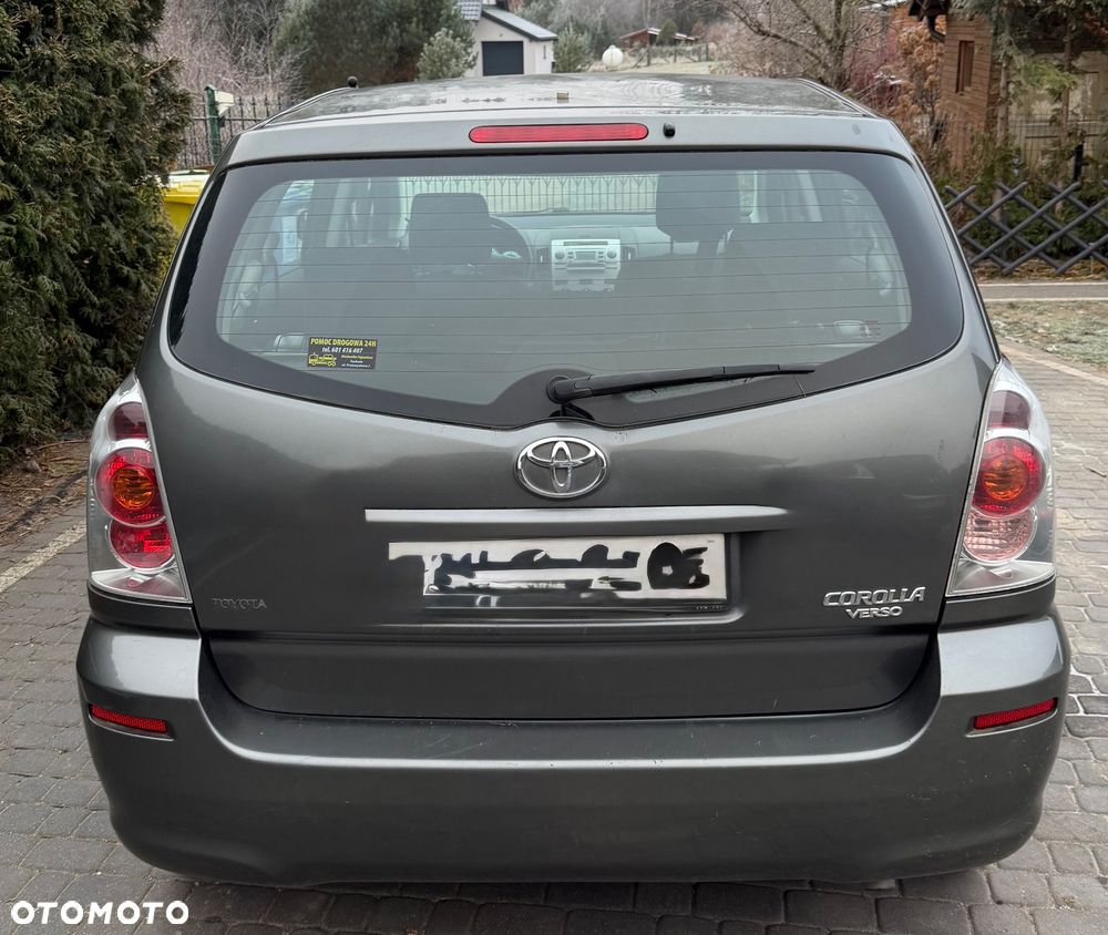 Toyota Corolla Verso 1.8 Prestige + 7os - 2