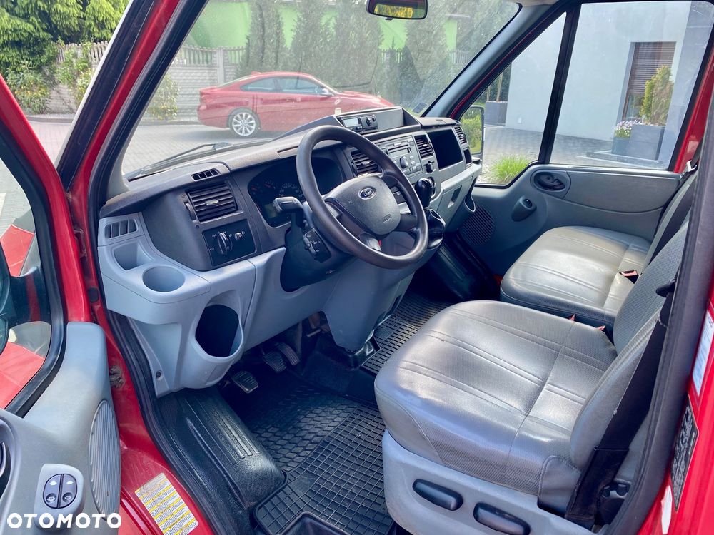 Ford Transit - 7