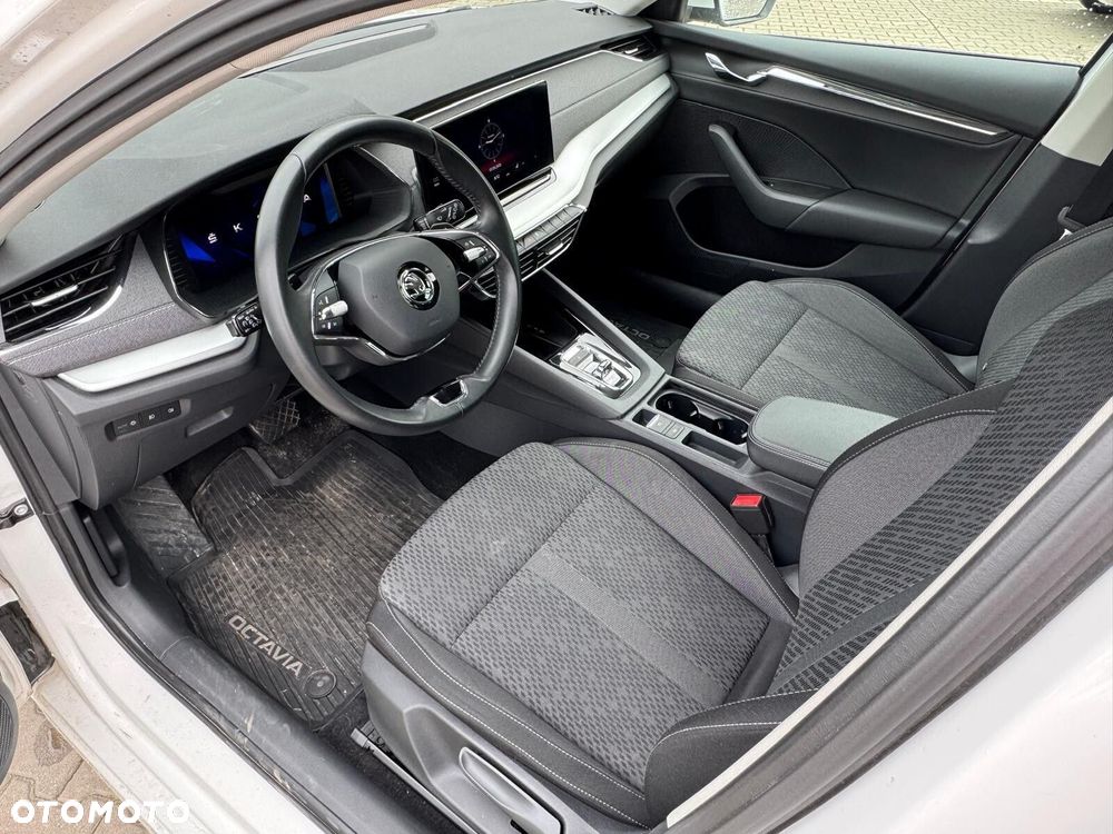 Skoda Octavia 1.5 TSI e-Tec Style DSG - 10