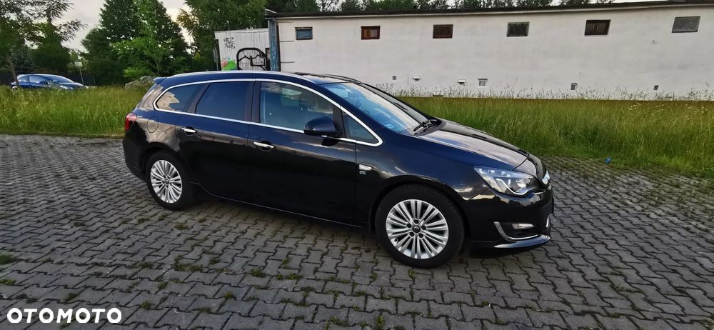 Opel Astra 1.7 CDTI Sport - 2