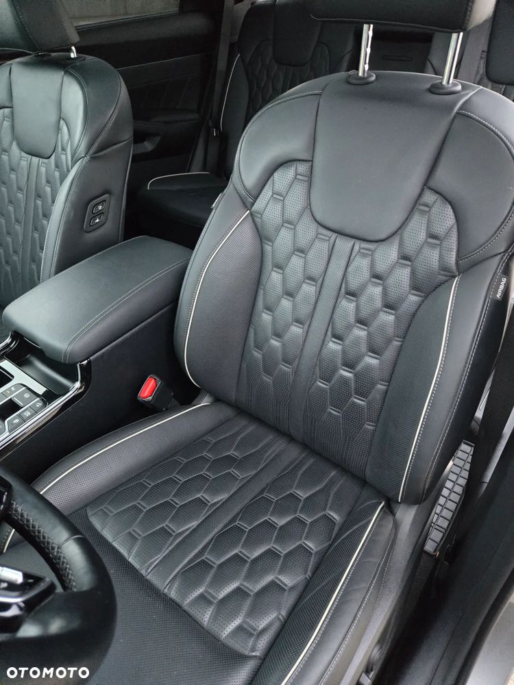 Kia Sorento - 28
