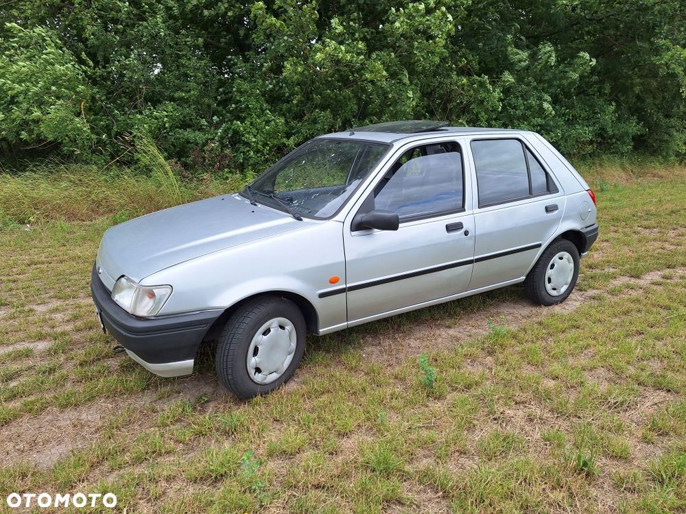 Ford Fiesta - 3