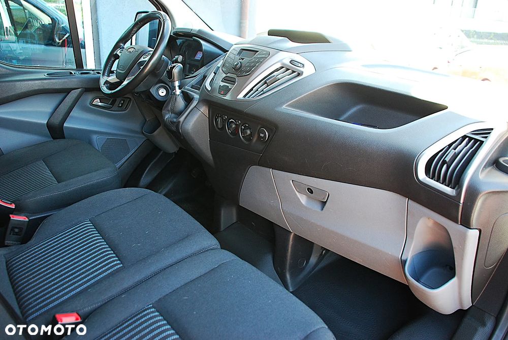Ford TARNSIT CUSTOM - 19
