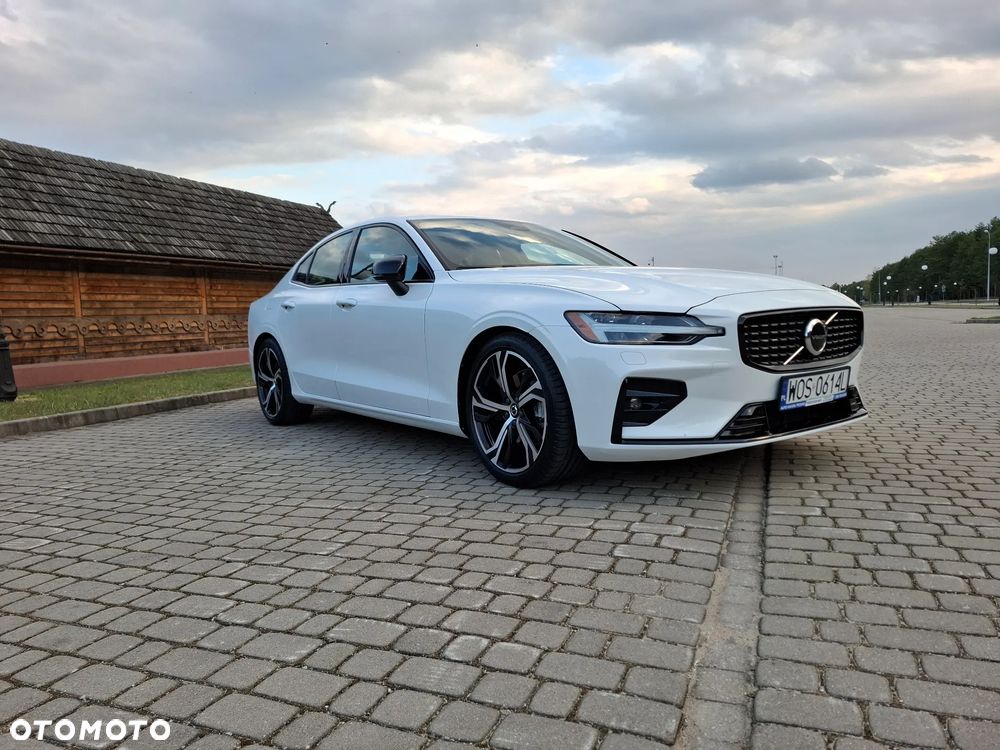 Volvo S60 B5 B AWD Ultimate Dark - 1
