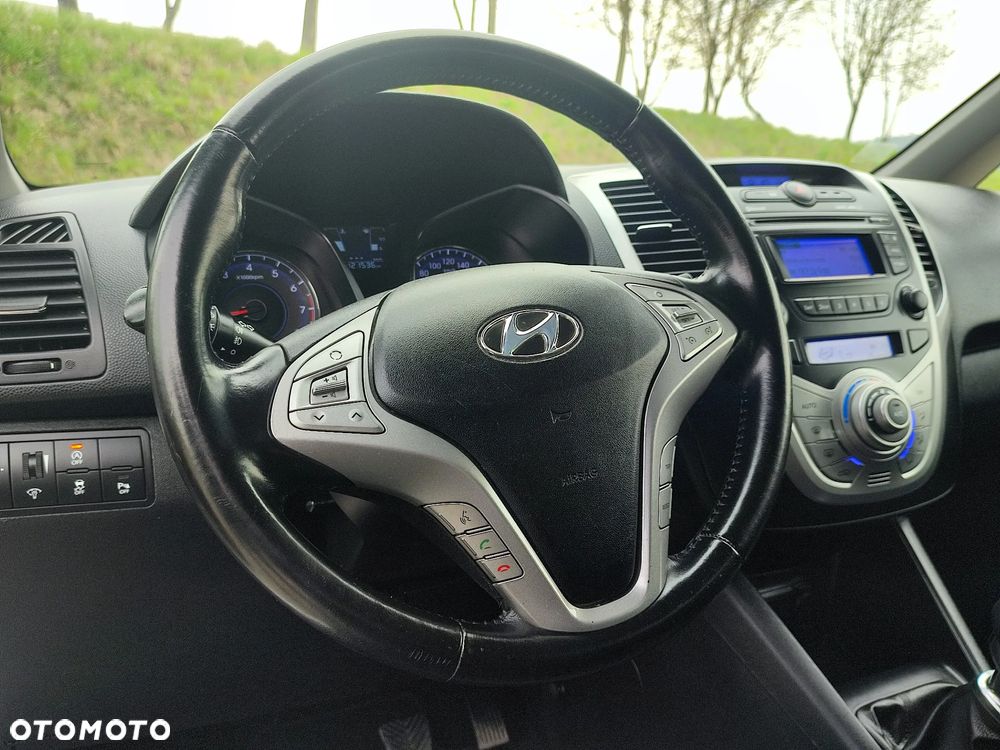 Hyundai ix20 1.4 blue YES Gold - 17