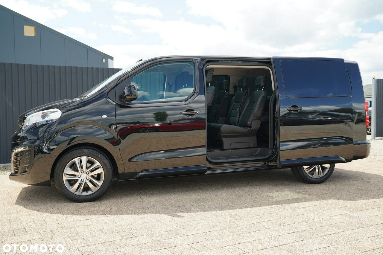 Peugeot Traveller - 6