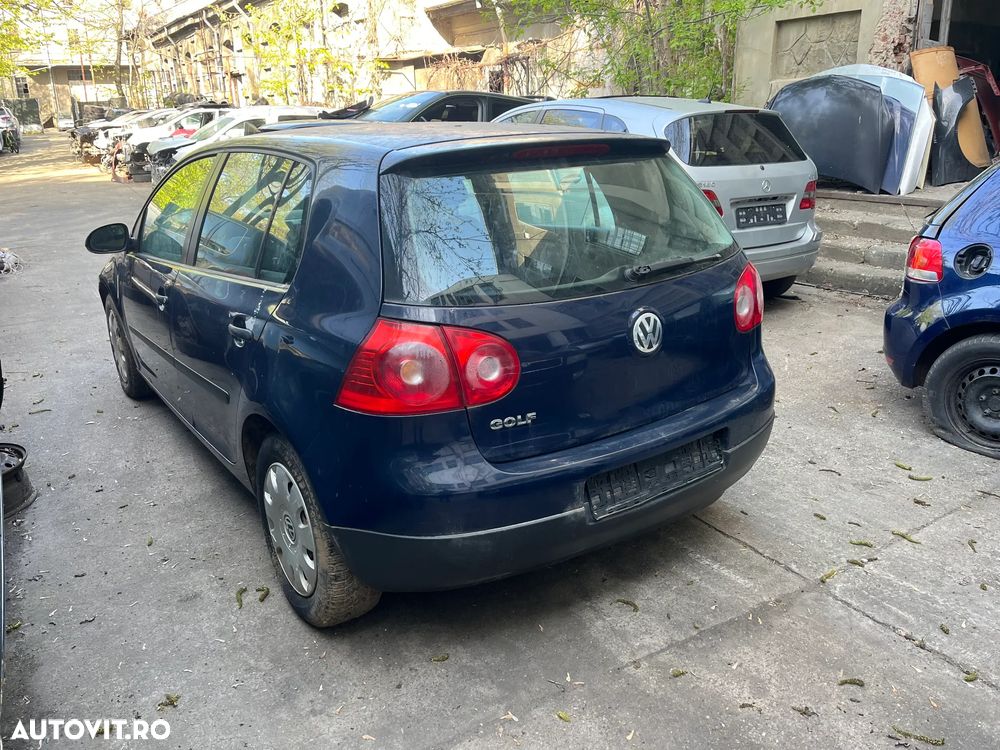 Dezmembrez VW Volkswagen Golf 5 albastru 2.0 SDI cod BDK 55KW LA5G - 7