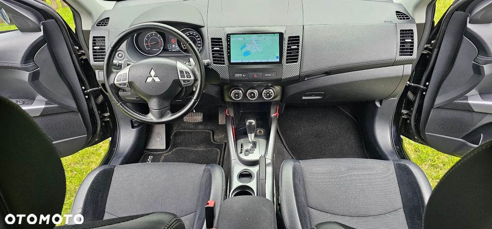 Mitsubishi Outlander 2.0 Intense NAVI 2WD EU5 CVT - 6