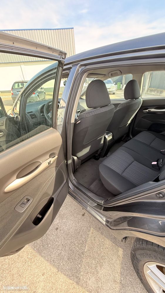 Toyota Auris 1.4 VVT-i AC+VSC - 16