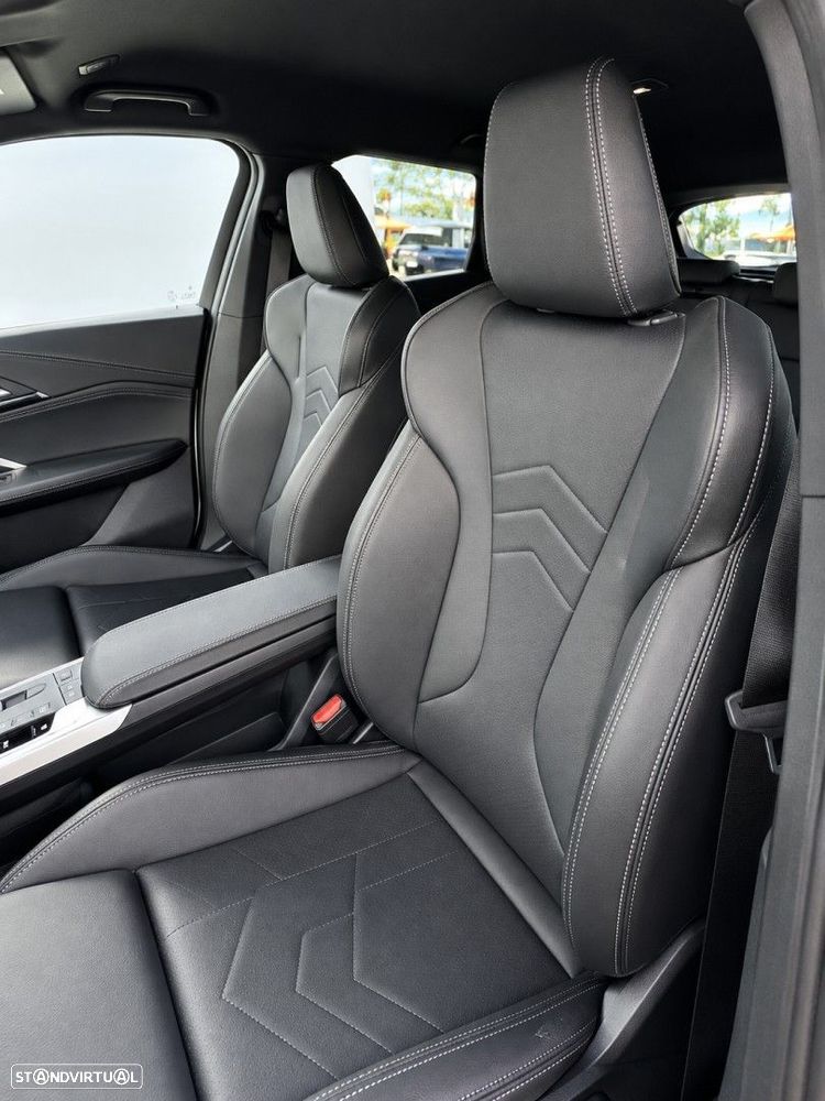 BMW iX1 eDrive20 - 13