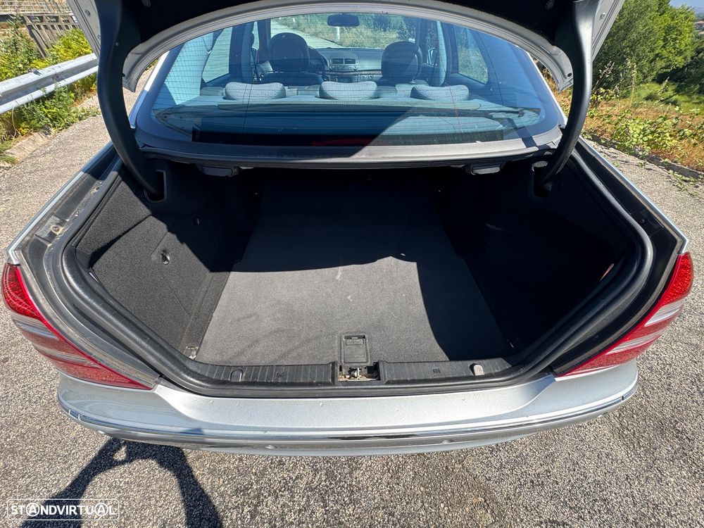 Mercedes-Benz E 220 CDI Avantgarde Aut. - 11