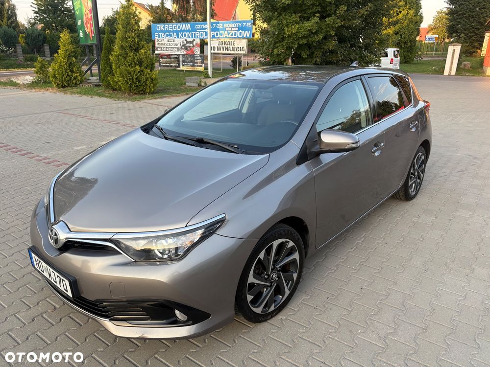 Toyota Auris 1.2 T GPF Premium - 1