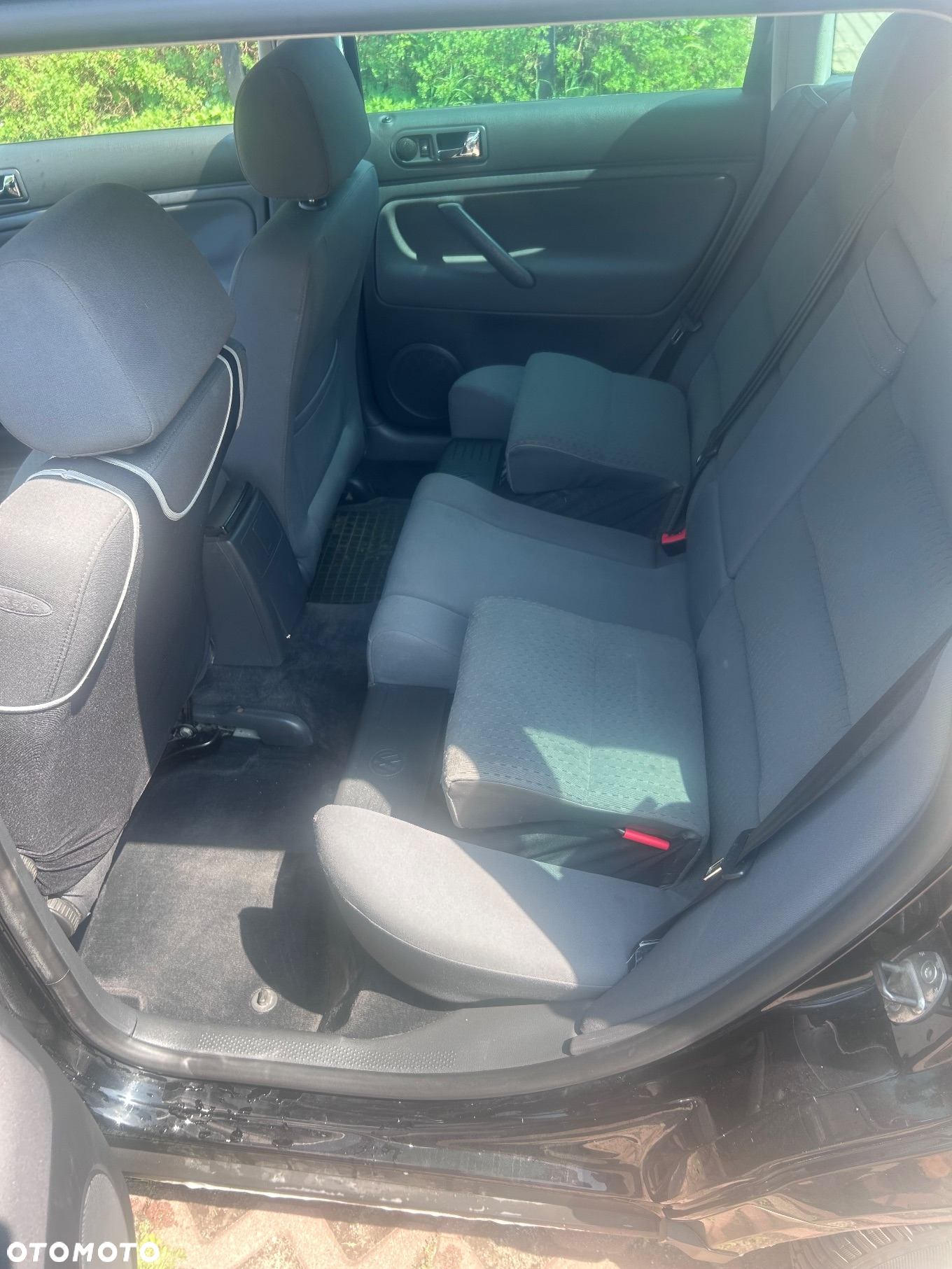 Volkswagen Passat 1.9 TDI Comfortline - 2