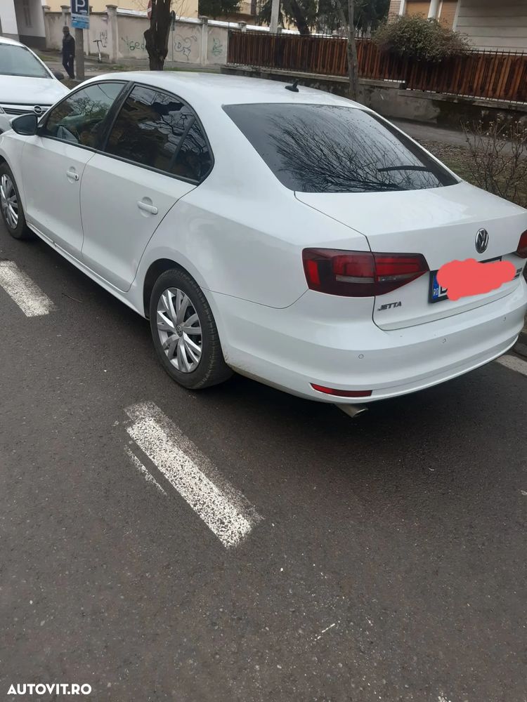 Volkswagen Jetta 1.2 TSI Comfortline - 4