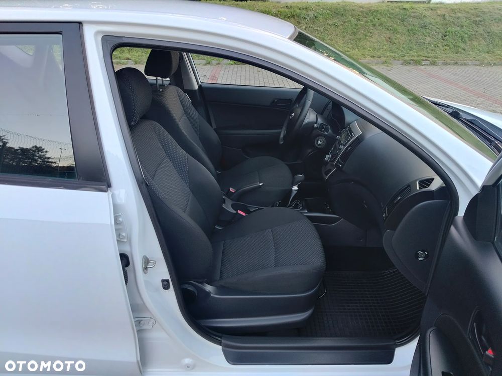 Hyundai i30 1.4 Comfort - 9
