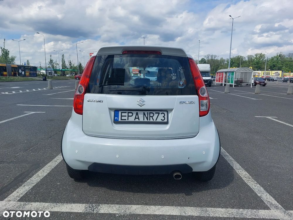 Suzuki Splash - 10