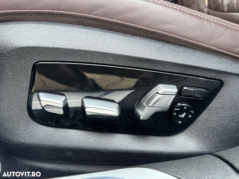 BMW Seria 7 745e - 20