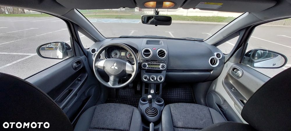 Mitsubishi Colt 1.3 Air - 19